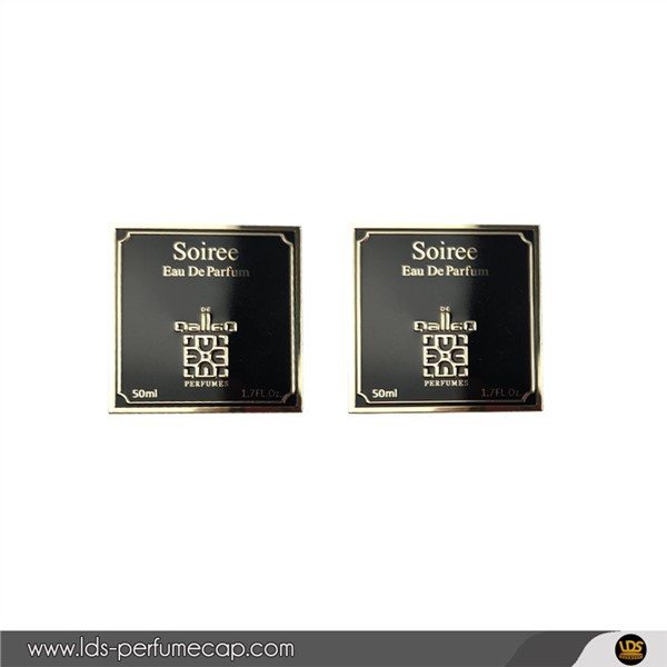 स्क्वायर ब्लैक एल्यूमिनियम लेबल